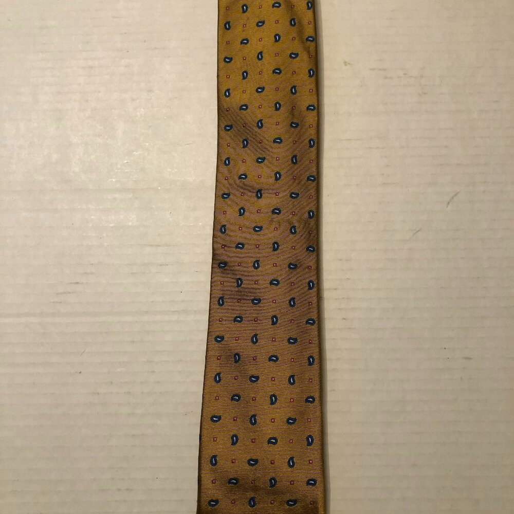 Robert talbott men's new gold 100%silk tie 3" X 61 1/2"